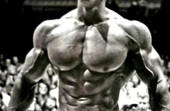 Arnold Schwarzenegger Bodybuilding Competition Picture